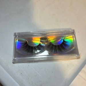 Mink lashes